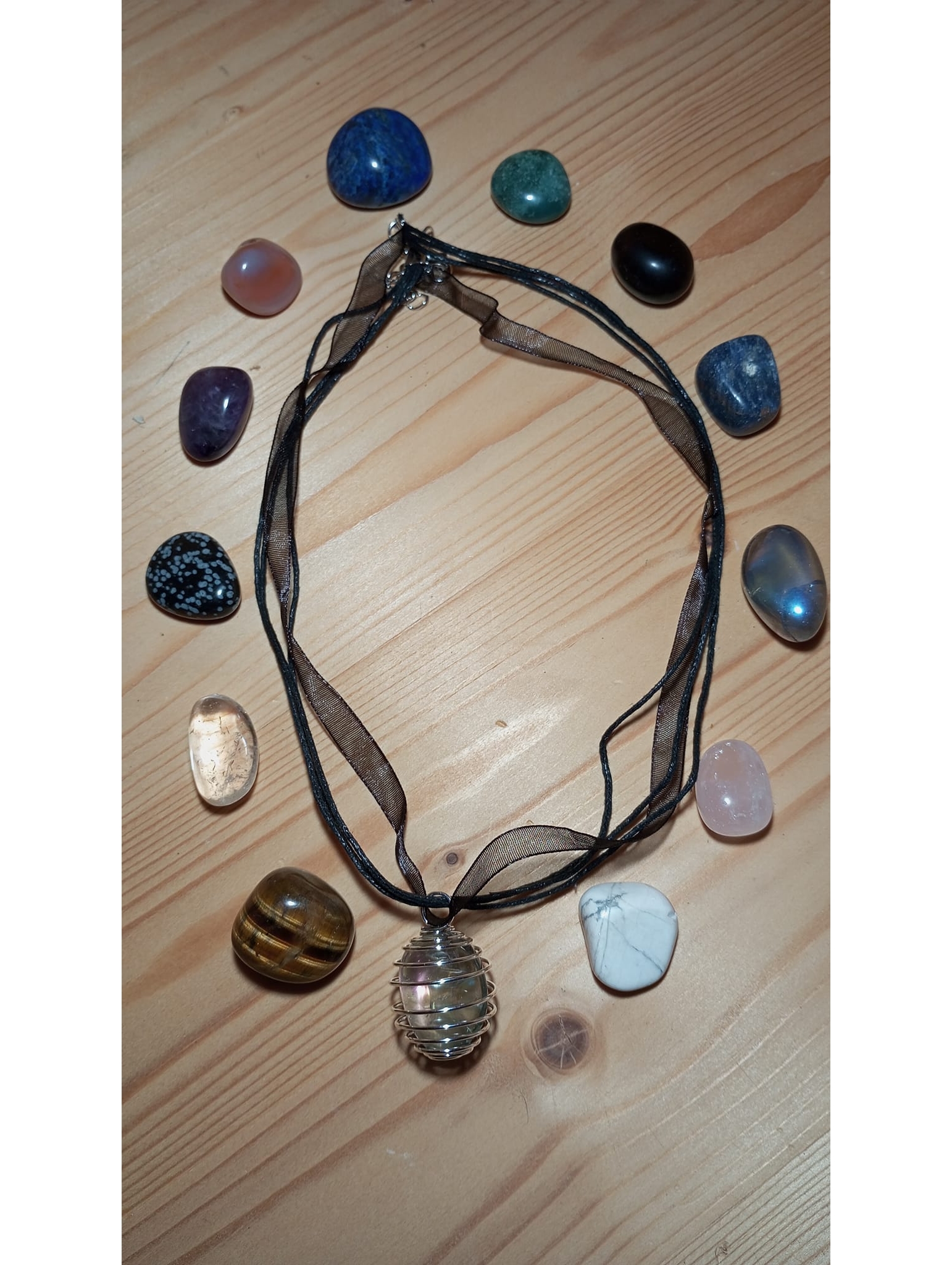 Collier porte pierre (avec une pierre roulée de votre choix)