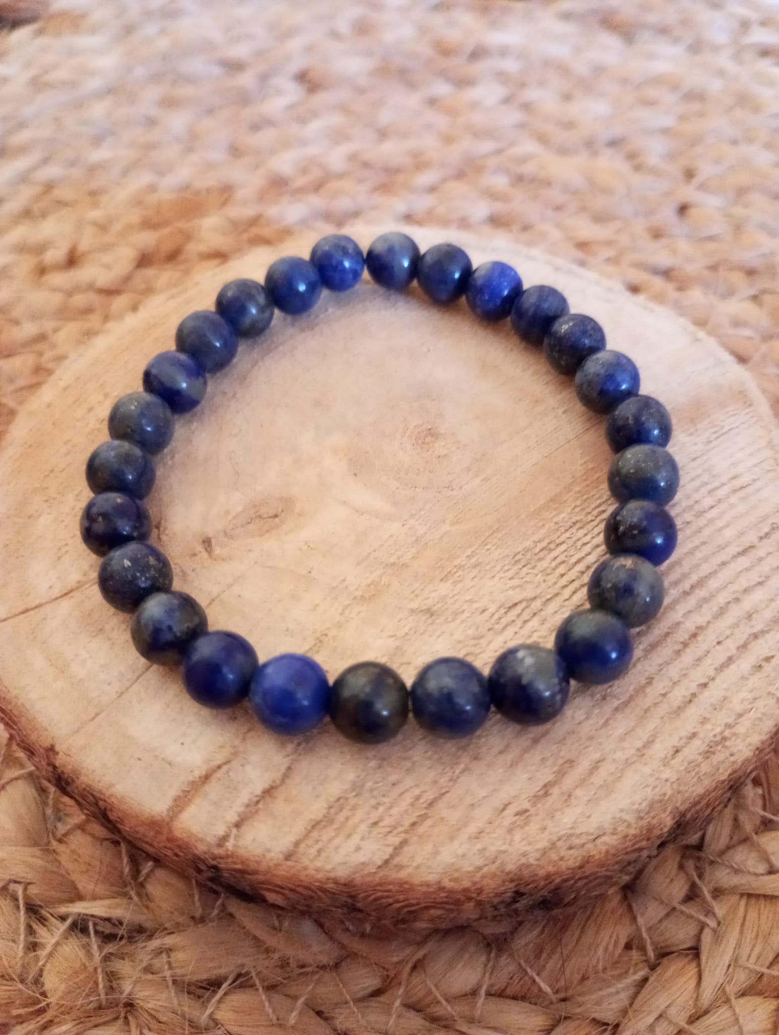 Bracelet en Lapis Lazuli aux reflets dorée